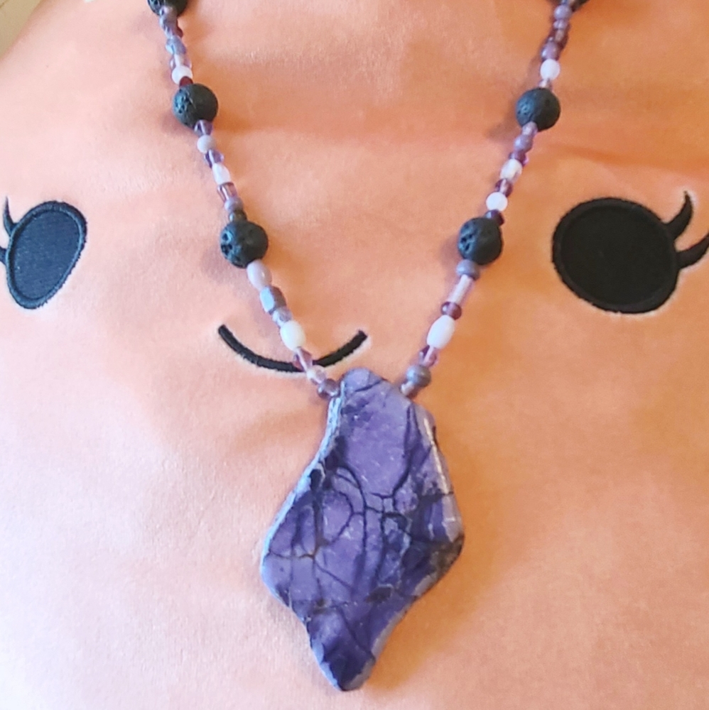 Handmade Purple Agate Necklace 23"